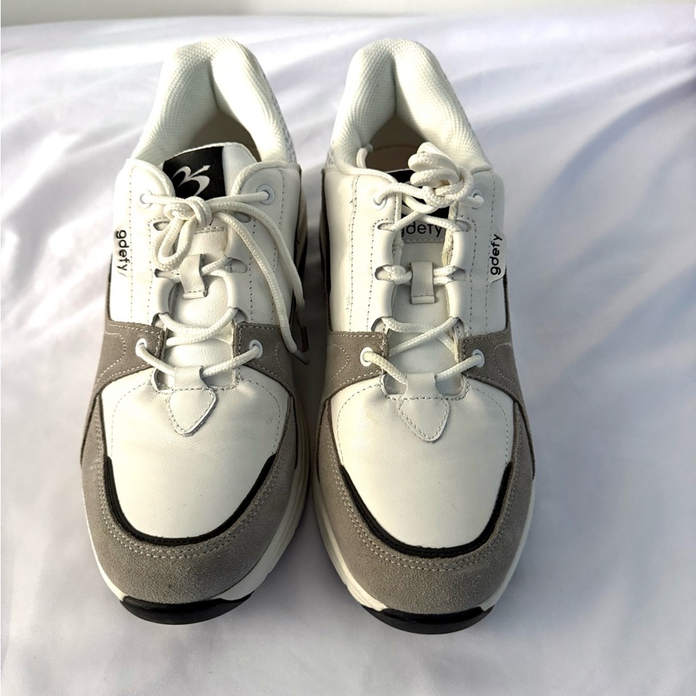 Men's G defy walking shoes White Size 9.5